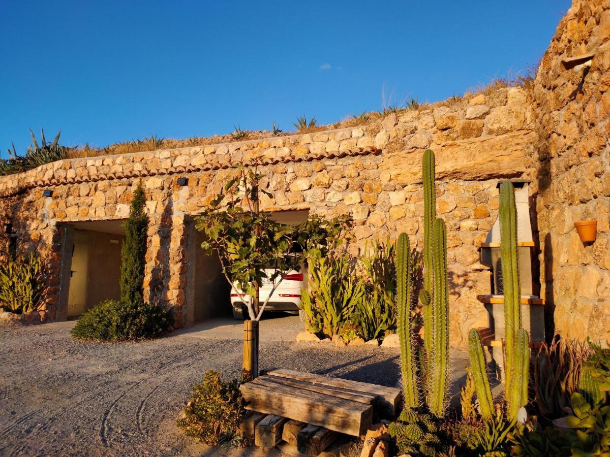 Cuevas El Torriblanco Pensionat Gorafe Exteriör bild