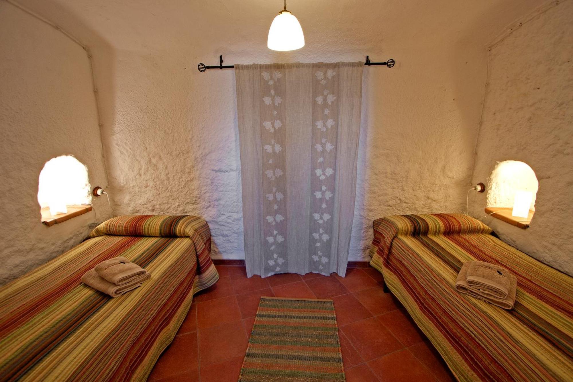 Cuevas El Torriblanco Pensionat Gorafe Exteriör bild
