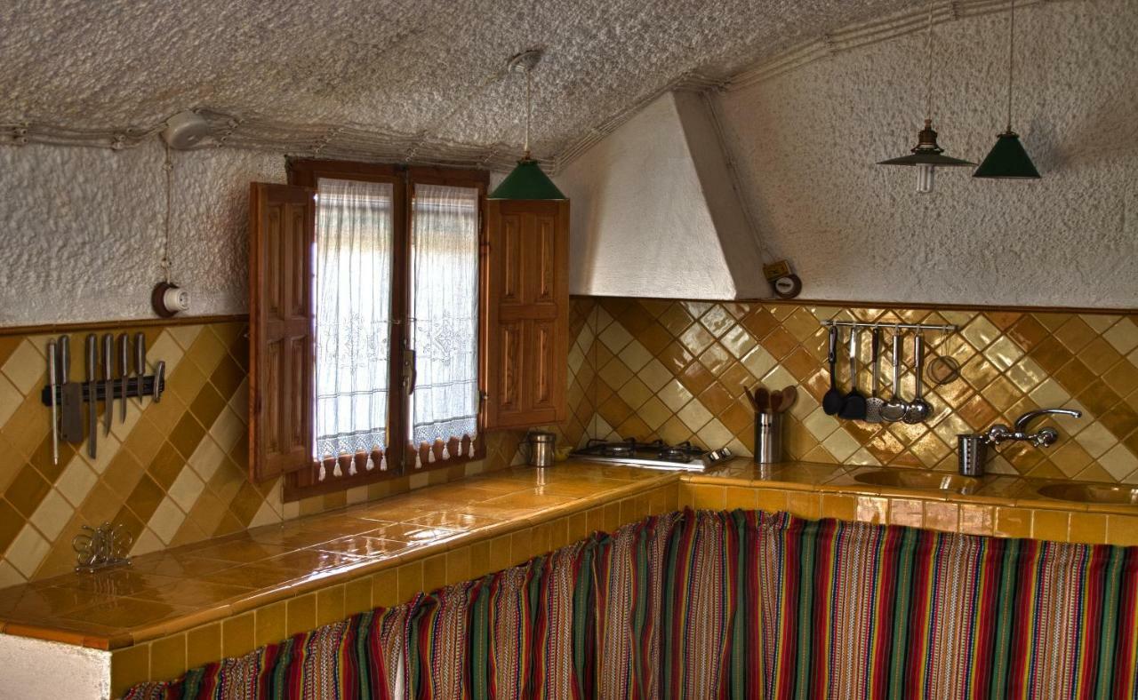 Cuevas El Torriblanco Pensionat Gorafe Exteriör bild